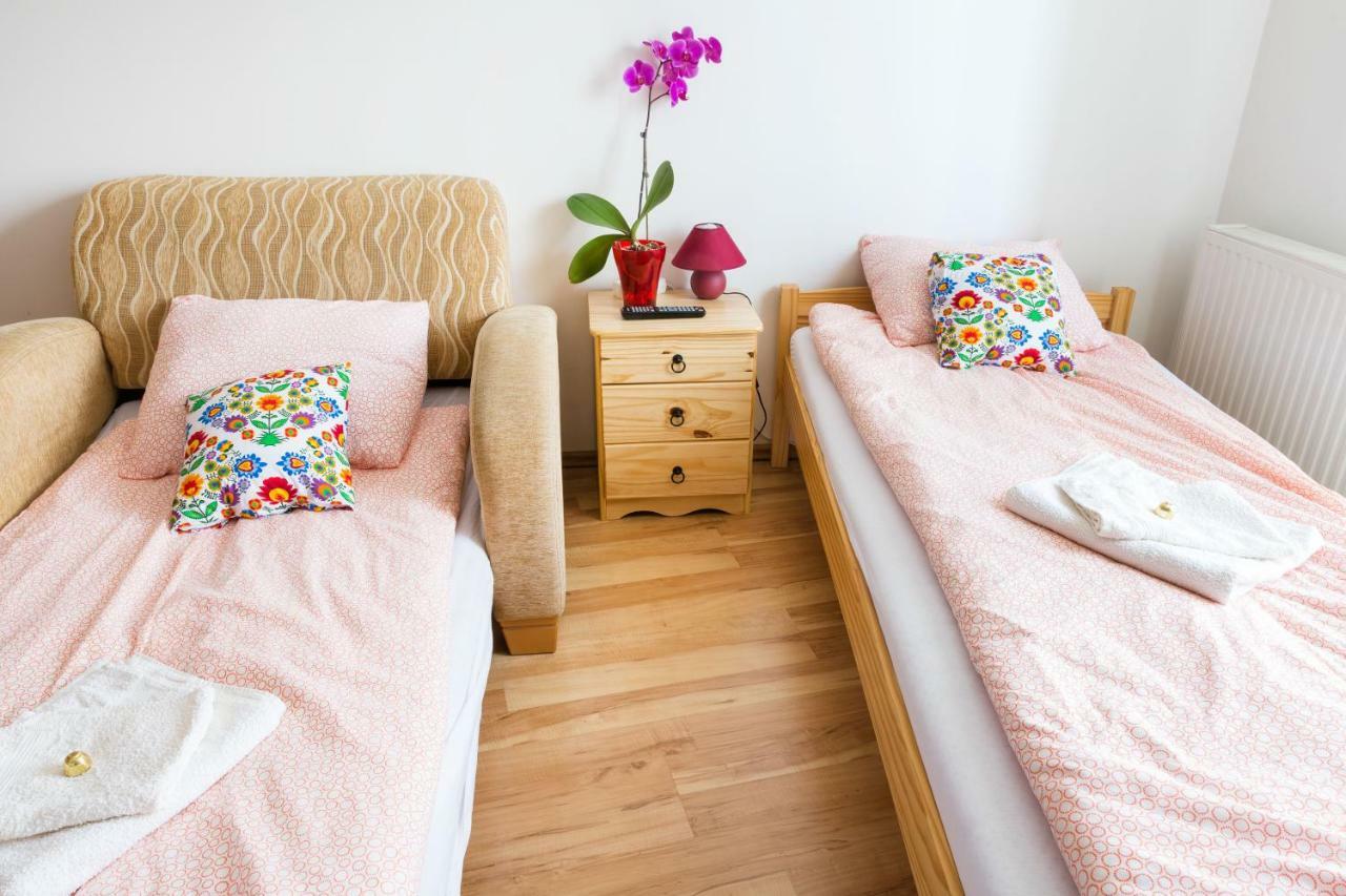 Mse Apartman 미슈콜츠 외부 사진